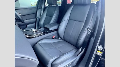 Range Rover Velar 14