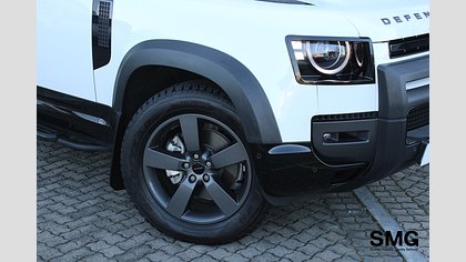Defender 110 5
