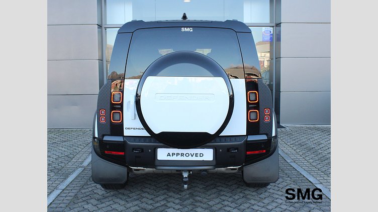 2026 Approved Land Rover Defender 110 Fuji White AWD D250 SE X-DYNAMIC 