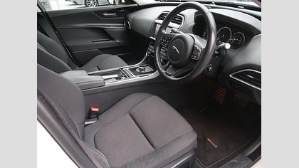 XE 28