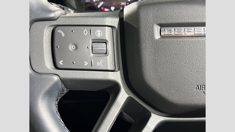 2023 認定中古車 Land Rover Defender 110 サントリーニブラック D300 AWD（AT） X-DYNAMIC HSE