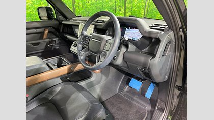 Defender 110 31
