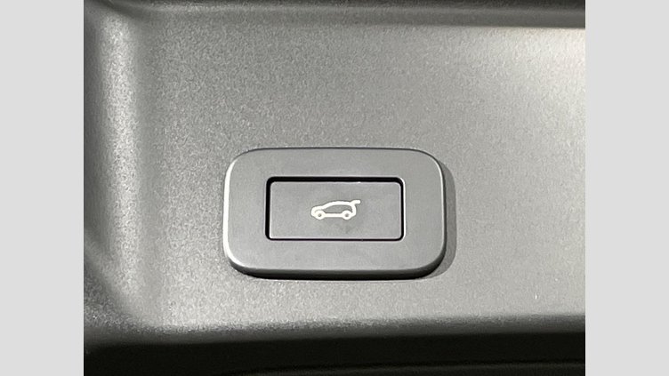 2023 認定中古車 Land Rover Range Rover Evoque サントリーニブラック P200 AWD（オートマチック） SE