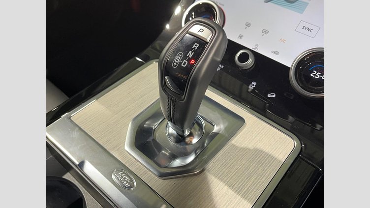 2023 認定中古車 Land Rover Range Rover Evoque サントリーニブラック P200 AWD（オートマチック） SE