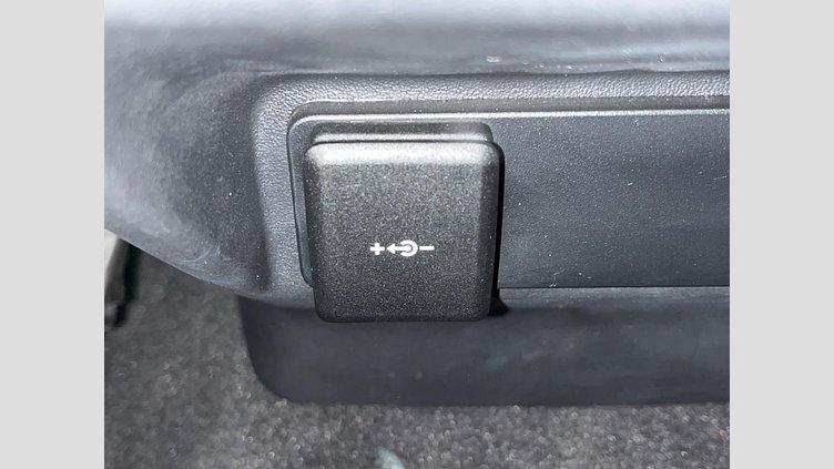 2023 認定中古車 Land Rover Range Rover Evoque サントリーニブラック P200 AWD（オートマチック） SE