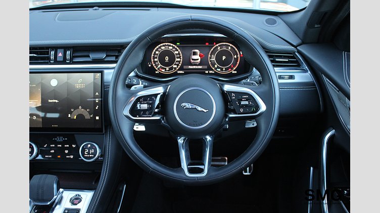 2024 Approved Jaguar F-Pace Eiger Grey AWD D200 SE R-Dynamic