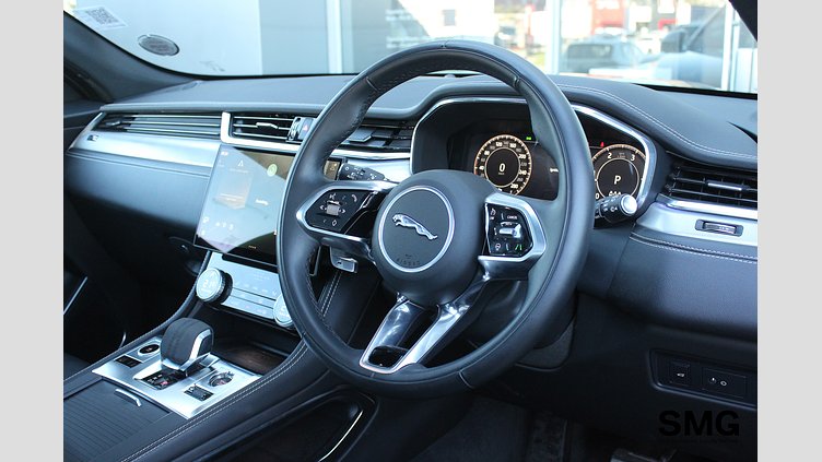 2024 Approved Jaguar F-Pace Eiger Grey AWD D200 SE R-Dynamic