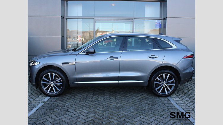 2024 Approved Jaguar F-Pace Eiger Grey AWD D200 SE - R-Dynamic