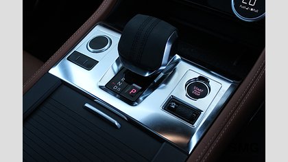 F-Pace 17