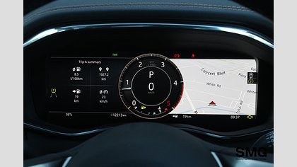 F-Pace 16