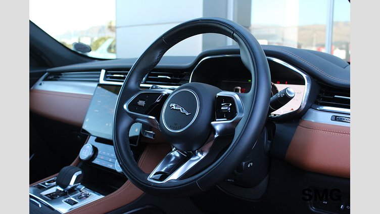 2024 Approved Jaguar F-Pace Carpathian Grey AWD D200 SE - R-Dynamic