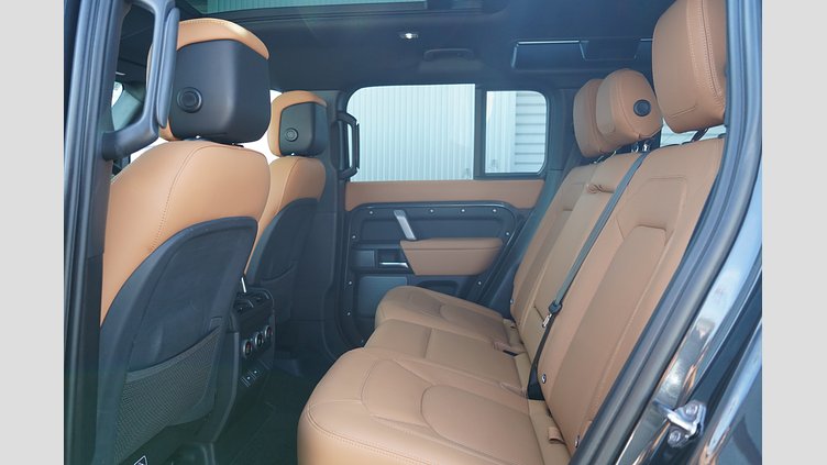2024 認定中古車 Land Rover Defender 110 カルパチアングレイ P525 AWD (AT) V8 CARPATHIAN EDITION