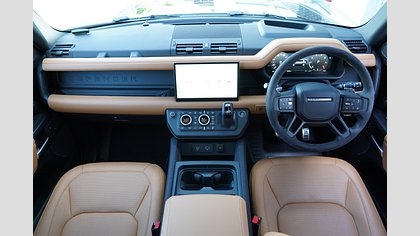 Defender 110 3