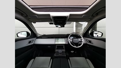 Range Rover Velar 3