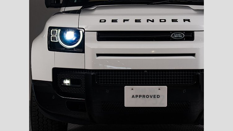 2025 認定中古車 Land Rover Defender 90 フジホワイト D350 ディーゼルマイルドハイブリッド X-Dynamic HSE