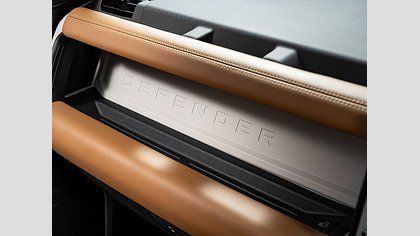 Defender 90 51