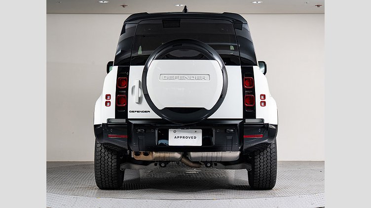 2025 認定中古車 Land Rover Defender 90 フジホワイト D350 ディーゼルマイルドハイブリッド X-Dynamic HSE