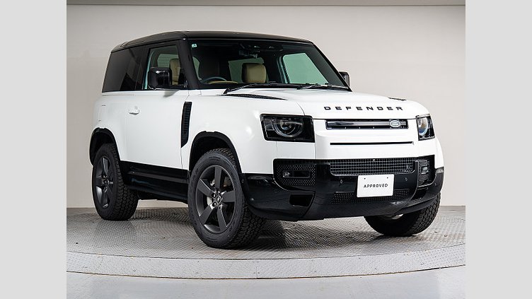 2025 認定中古車 Land Rover Defender 90 フジホワイト D350 ディーゼルマイルドハイブリッド X-Dynamic HSE