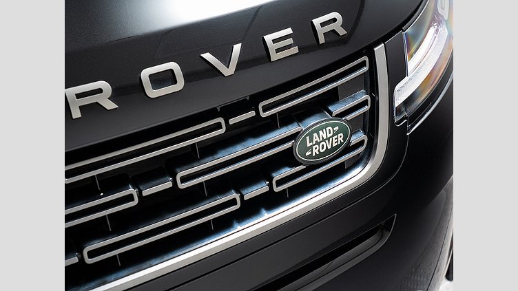 2024 認定中古車 Land Rover Range Rover Evoque サントリーニブラック D200マイルドハイブリッド（ディーゼル） Standard Wheelbase S