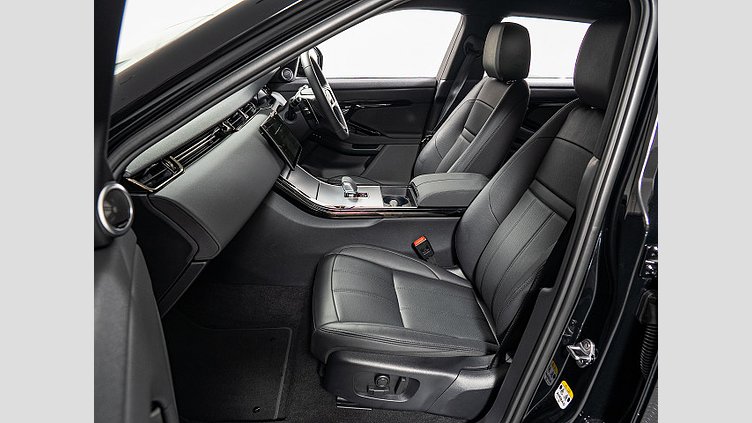 2024 認定中古車 Land Rover Range Rover Evoque サントリーニブラック D200マイルドハイブリッド（ディーゼル） Standard Wheelbase S