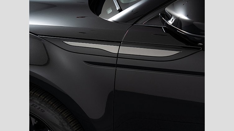 2024 認定中古車 Land Rover Range Rover Evoque サントリーニブラック D200マイルドハイブリッド（ディーゼル） Standard Wheelbase S