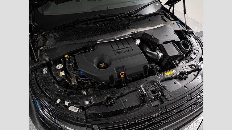 2024 認定中古車 Land Rover Range Rover Evoque サントリーニブラック D200マイルドハイブリッド（ディーゼル） Standard Wheelbase S