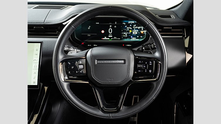 2025 認定中古車 Land Rover Range Rover Sport サントリーニブラック P550eプラグインハイブリッド（ガソリン） スタンダードホイールベース Dynamic SE