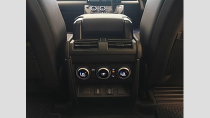 Defender 110 23