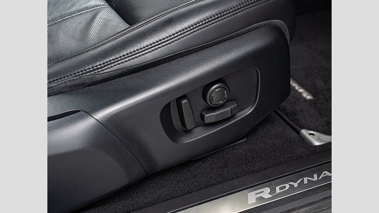 2019 認定中古車 Land Rover Range Rover Evoque サントリーニブラック P300 R-DYNAMIC SE P300