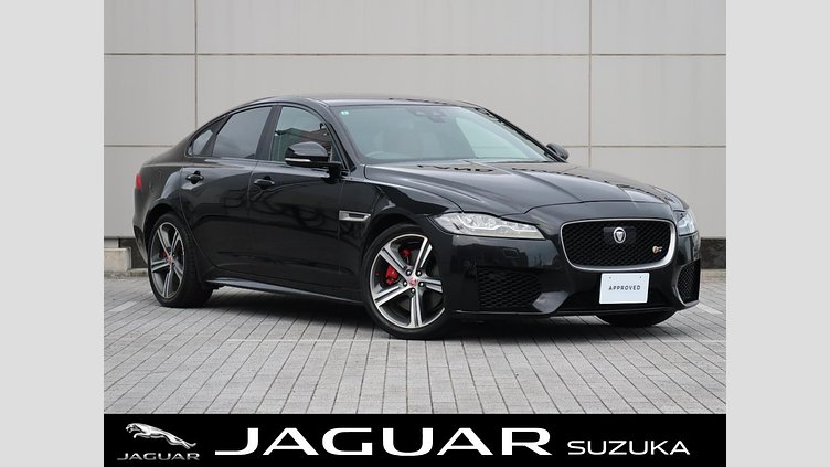 2016 認定中古車 Jaguar XF Santorini Black 3.0L ガソリン S