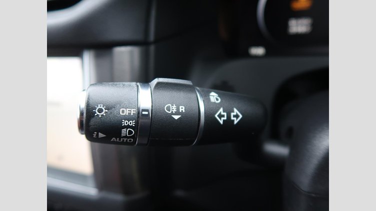 2016 認定中古車 Jaguar XF Santorini Black 3.0L ガソリン S