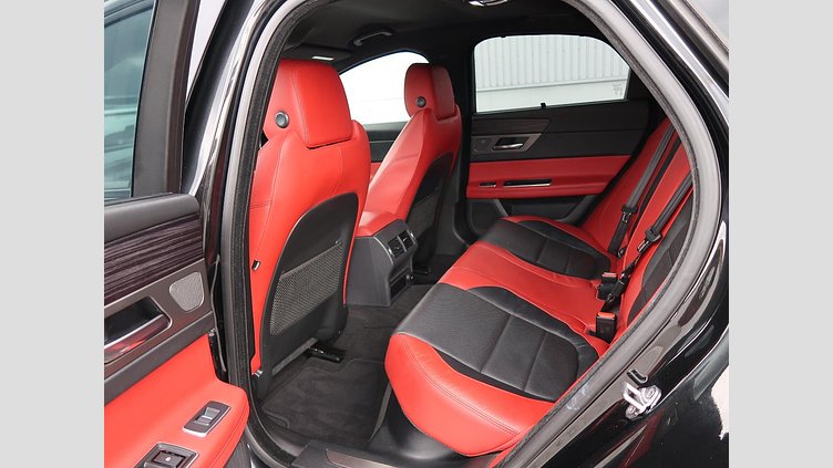 2016 認定中古車 Jaguar XF Santorini Black 3.0L ガソリン S