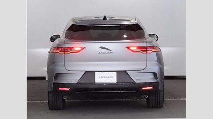 I-Pace 11