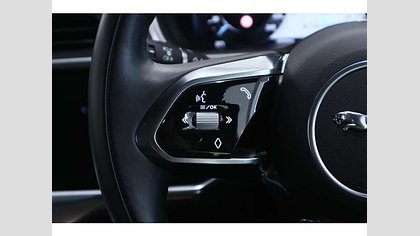 I-Pace 30