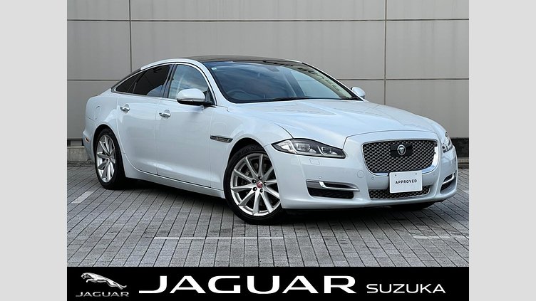 2016 認定中古車 Jaguar XJ Yulong White 3.0 litre V6 ガソリン PREMIUM LUXURY
