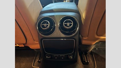 XJ 23