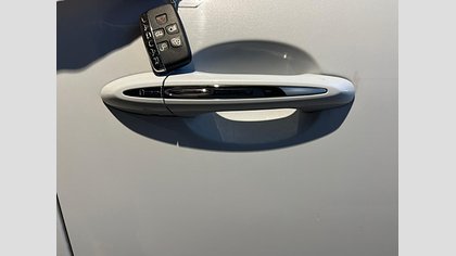 XJ 67