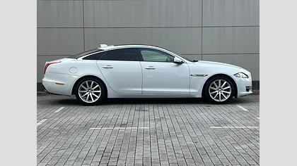 XJ 5
