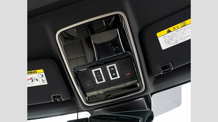 2022 認定中古車 Land Rover Range Rover Sport ユーロンホワイト INGENIUM 3.0L 6気筒ディーゼル MHEV 300PS HSE 3.0L MHEV