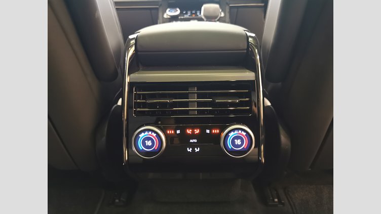 2023 認定中古車 Land Rover Range Rover Sport ランタオブロンズ 3.0リッター6気筒300PSターボチャージドディーゼルMHEV（オートマチック） DYNAMIC HSE