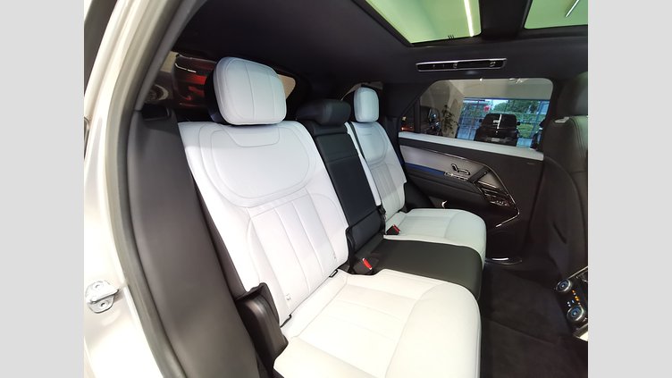 2023 認定中古車 Land Rover Range Rover Sport ランタオブロンズ 3.0リッター6気筒300PSターボチャージドディーゼルMHEV（オートマチック） DYNAMIC HSE