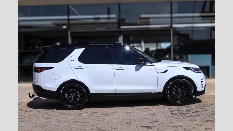 2023 Approved Land Rover Discovery Fuji White AWD Discovery D300 Dynamic SE
