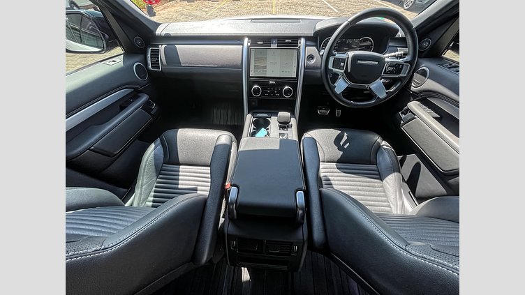 2023 Approved Land Rover Discovery Fuji White AWD Discovery D300 Dynamic SE