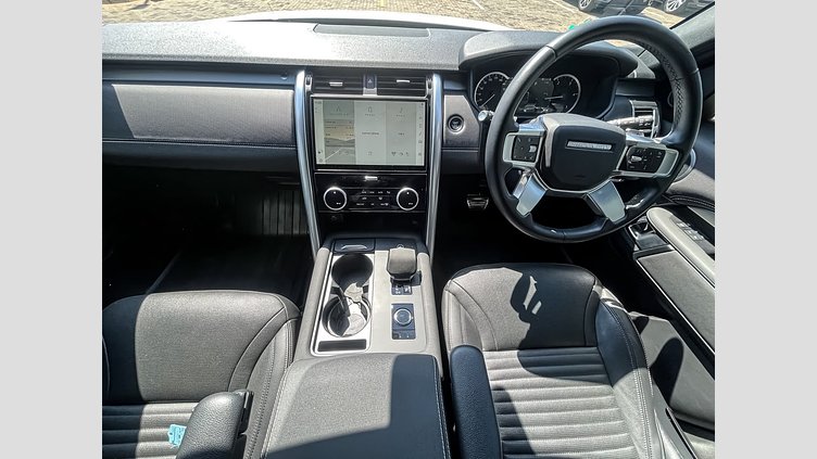2023 Approved Land Rover Discovery Fuji White AWD Discovery D300 Dynamic SE