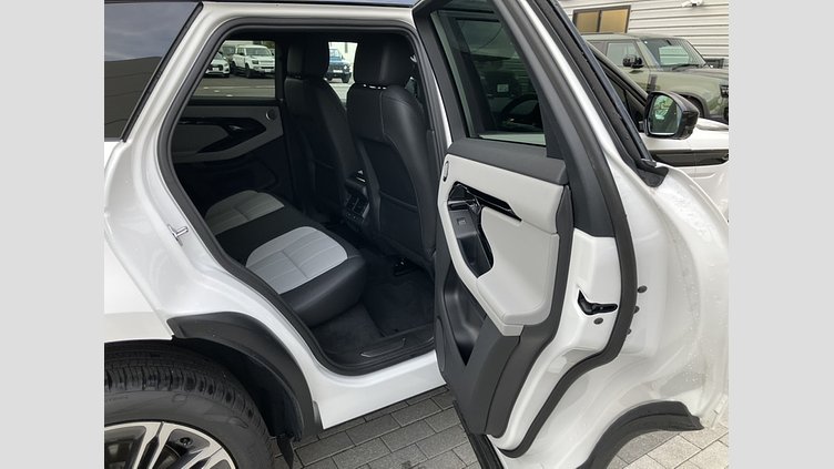 2025 認定中古車 Land Rover Range Rover Evoque オストゥーニパールホワイト プラグインハイブリッド（ガソリン） SWB DYNAMIC SE