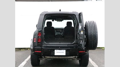 Defender 110 13