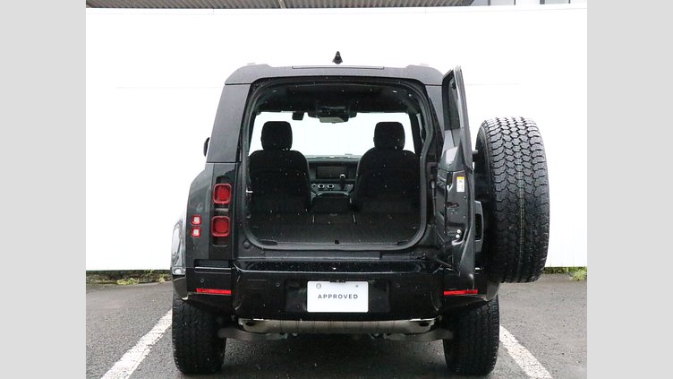 2023 認定中古車 Land Rover Defender 110 カルパチアングレイ P300 AWD（AT） SE