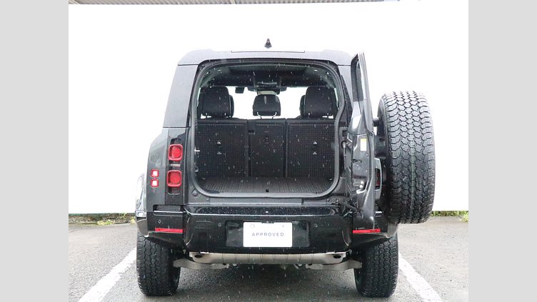 2023 認定中古車 Land Rover Defender 110 カルパチアングレイ P300 AWD（AT） SE