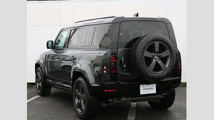 Defender 110 1