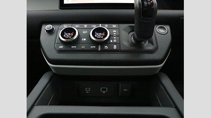 Defender 110 36